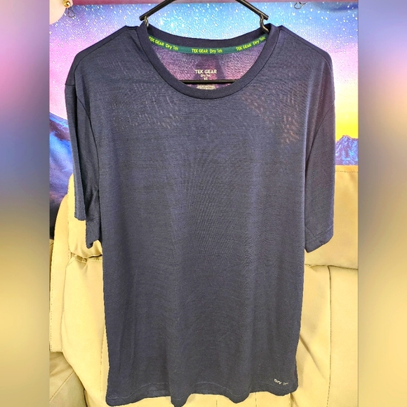 Mens Tek Gear Performance Blue Shirt XL Short Sleeve Wrinkle Free material - Picture 1 of 6